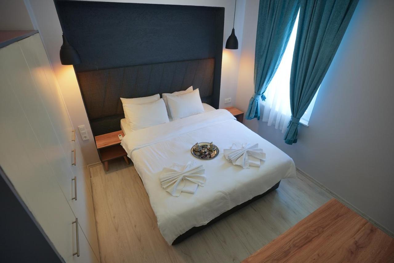 Nar 15 Boutique Hotel *